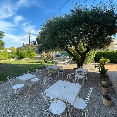 Esterel ماندوليو لا نابول